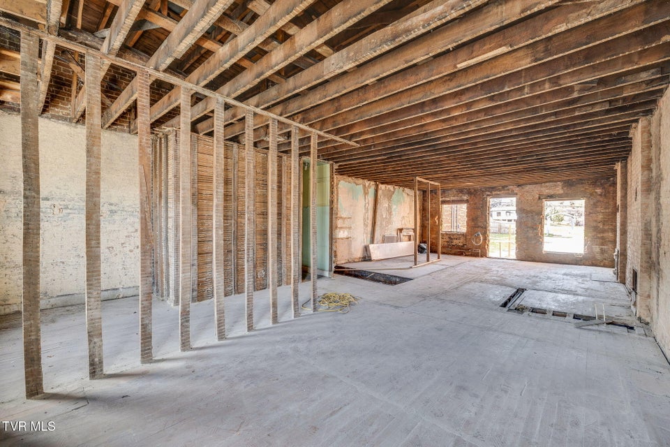 Photo #21: 138 West Jackson Street