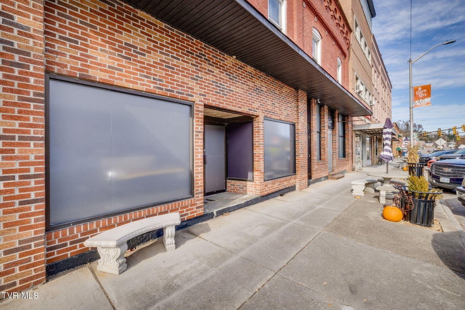 Photo #3: 132 Jackson Street