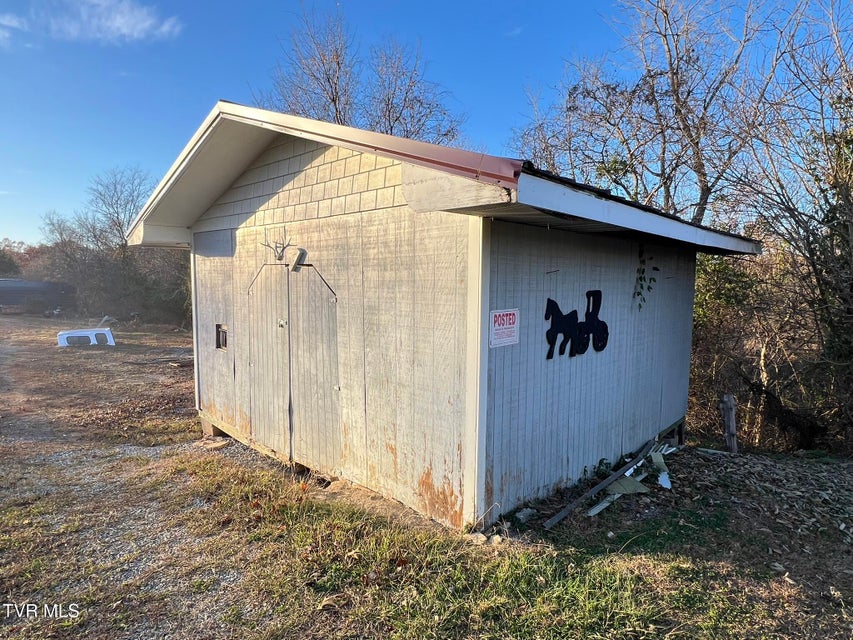 Photo #12: 229 Clint Street