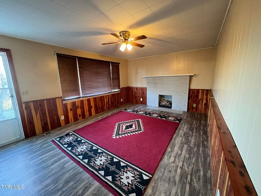 Photo #24: 229 Clint Street