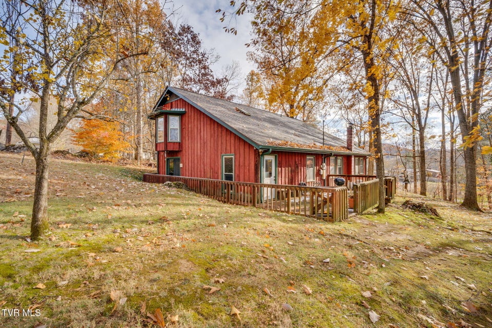 Photo #34: 321 Pitkin Drive