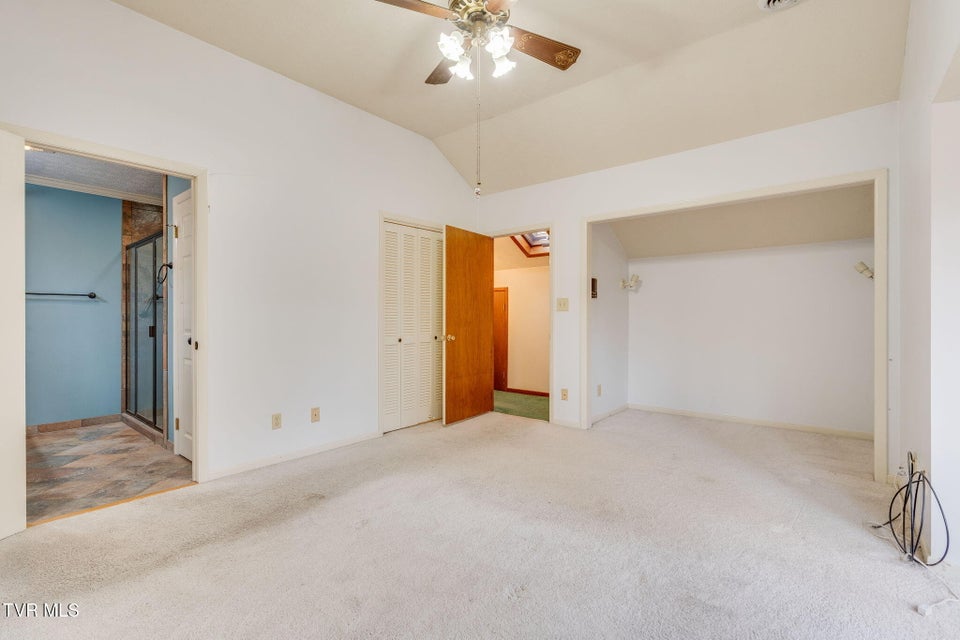 Photo #28: 321 Pitkin Drive