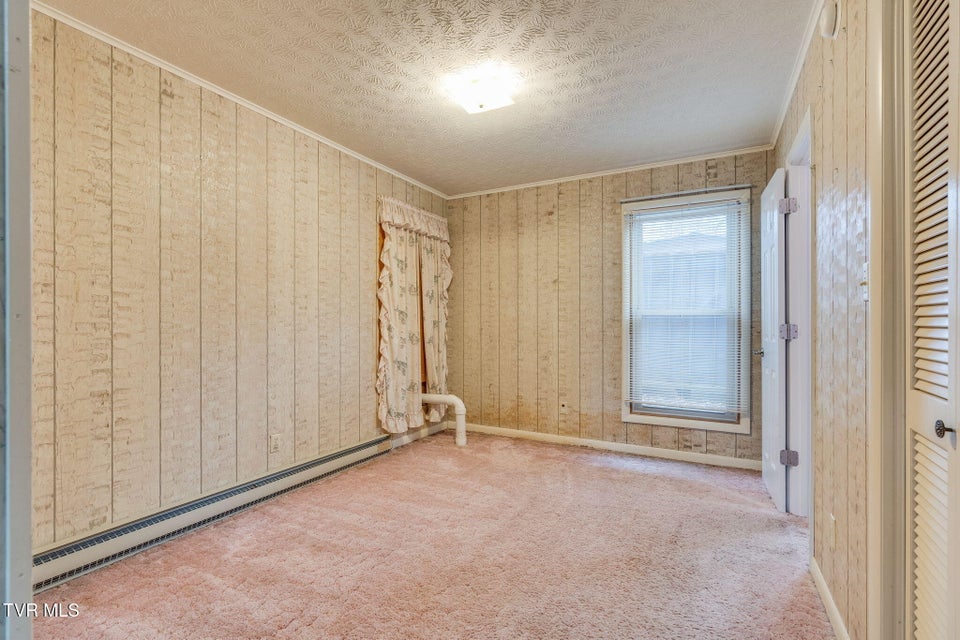 Photo #11: 321 Pitkin Drive