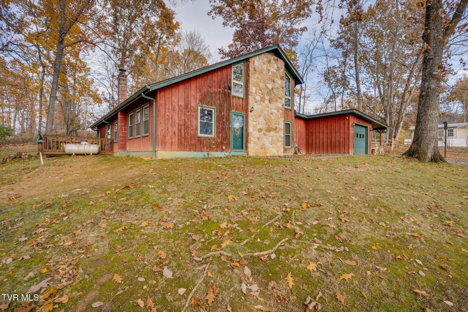 Photo #3: 321 Pitkin Drive