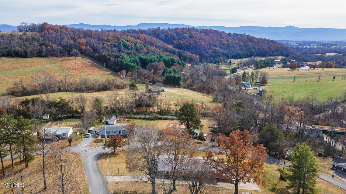Photo #49: 280 Falcon Circle
