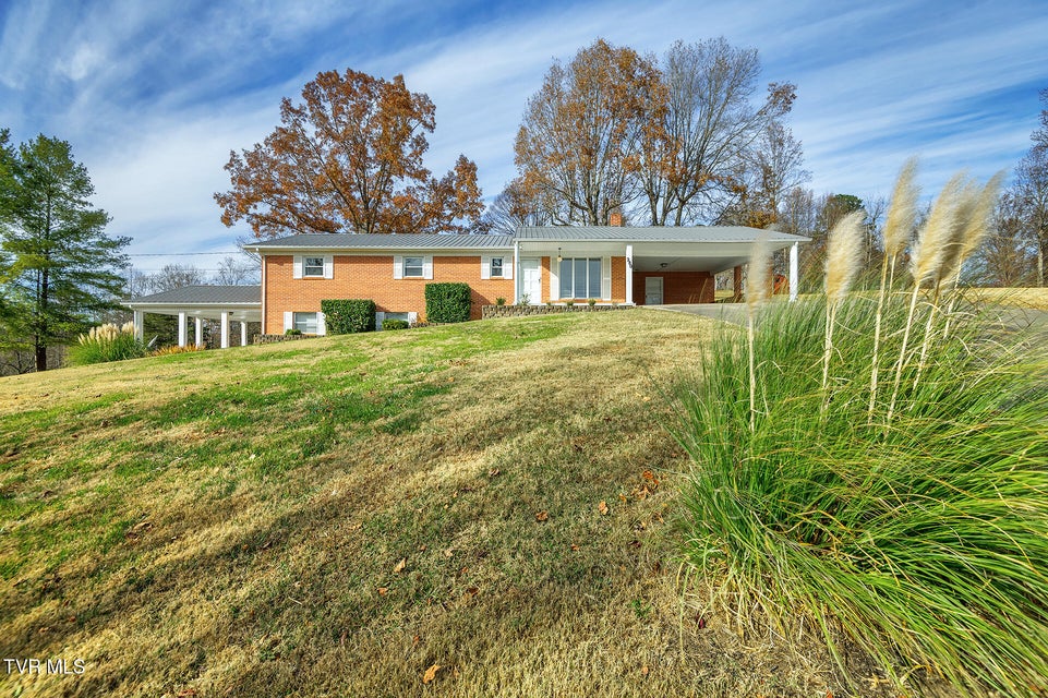 Photo #5: 280 Falcon Circle