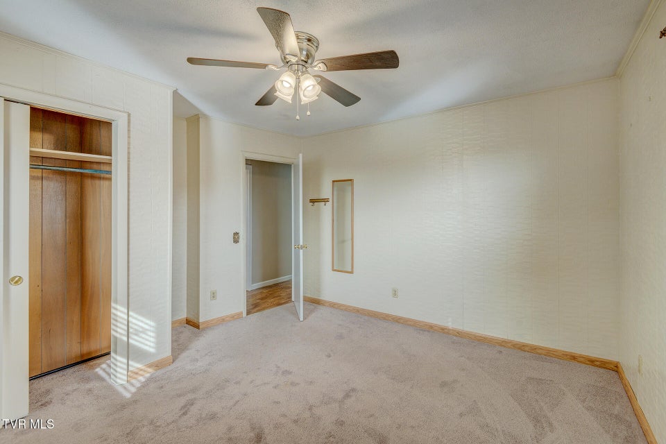 Photo #28: 280 Falcon Circle