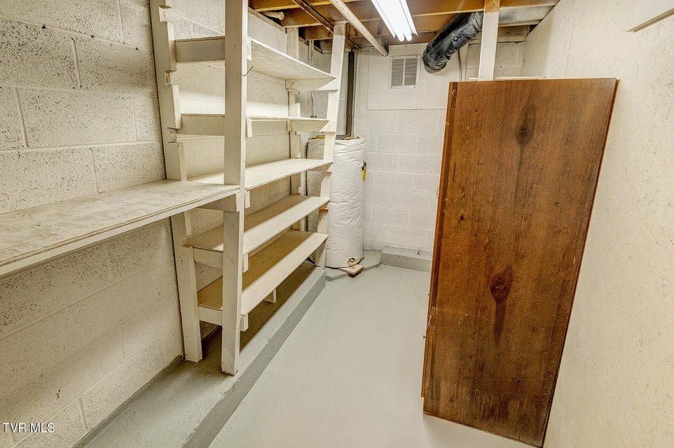 Photo #43: 280 Falcon Circle