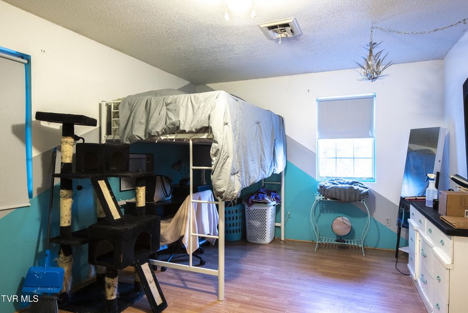 Photo #8: 17066 Sunbrite Drive