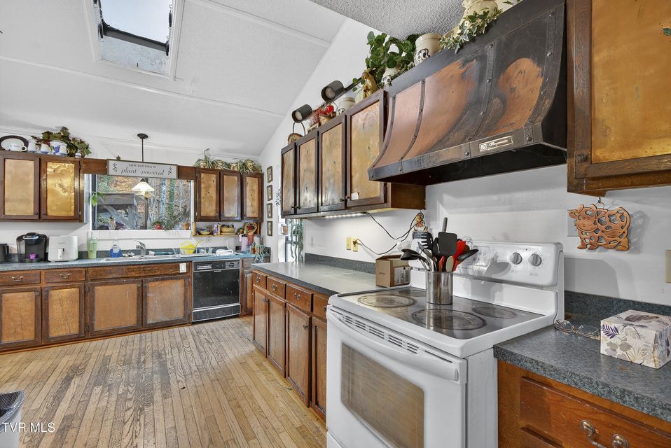 Photo #13: 17066 Sunbrite Drive