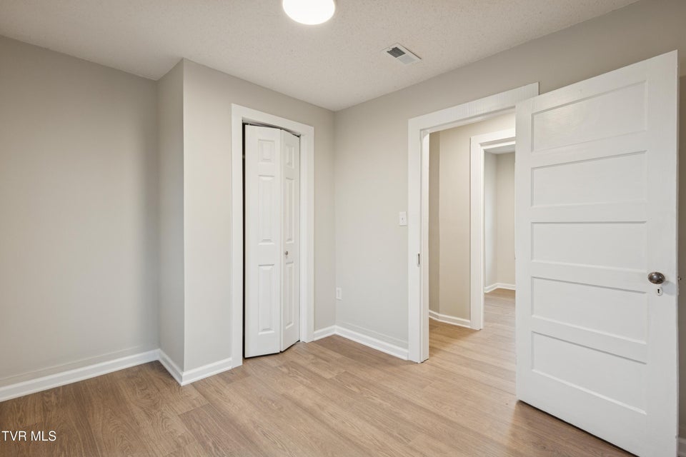 Photo #14: 204 Elizabeth Street