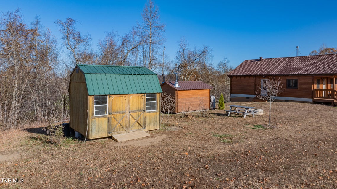 Photo #32: 642 Copper Ridge Road