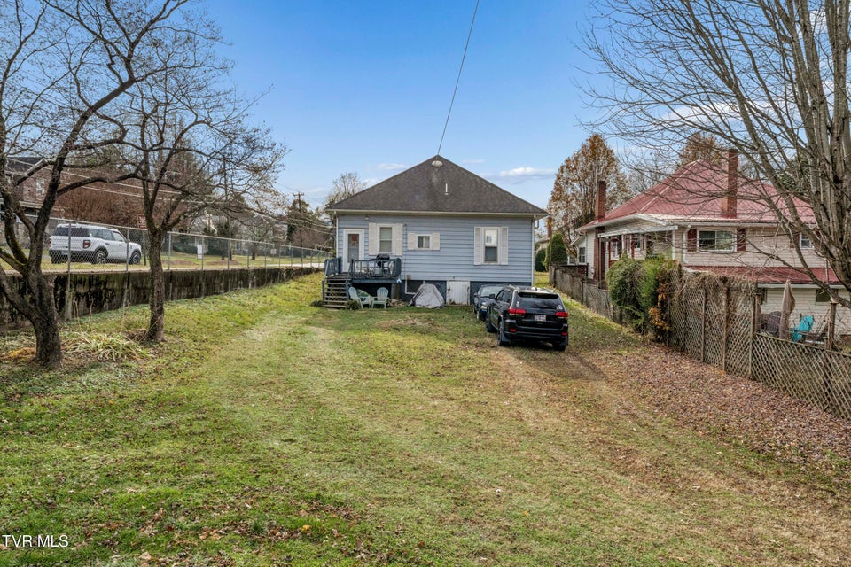 Photo #28: 241 2nd Street