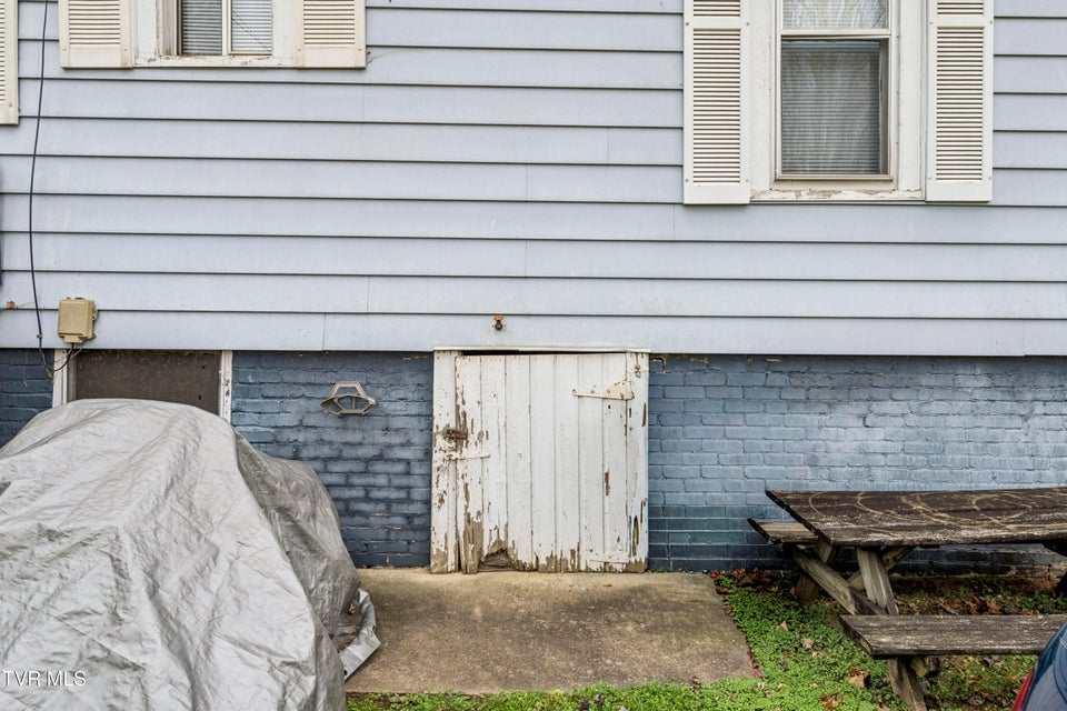 Photo #29: 241 2nd Street