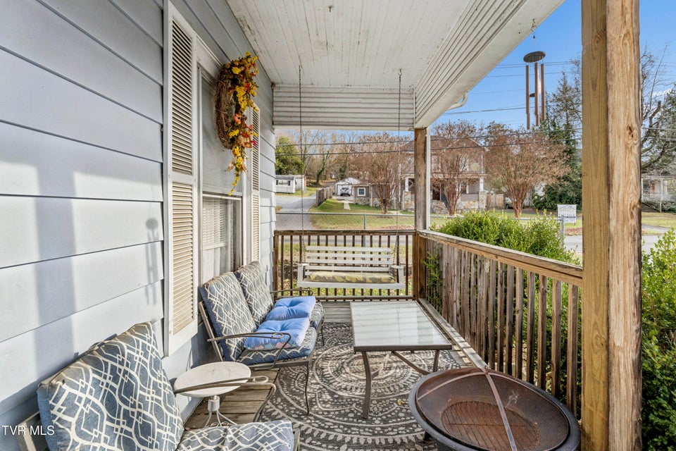 Photo #4: 241 2nd Street