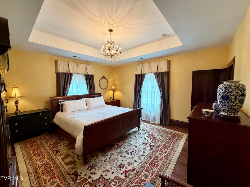 Photo #73: 208 Main Street