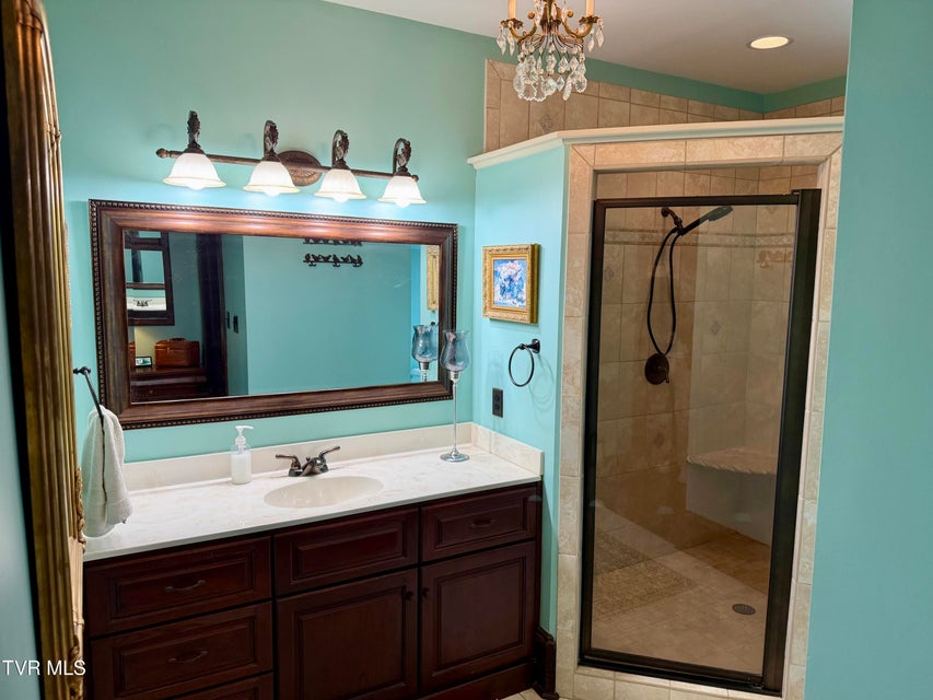 Photo #66: 208 Main Street