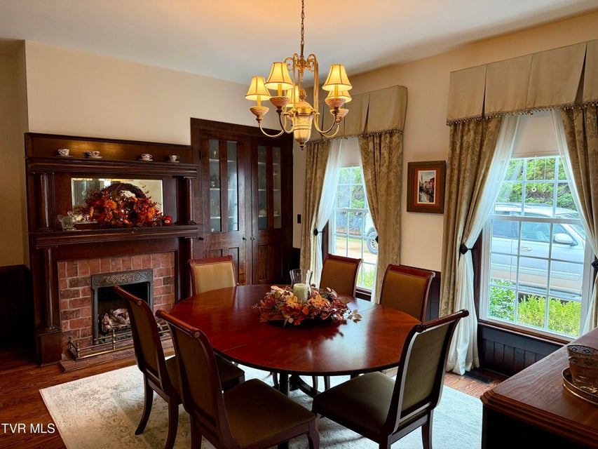 Photo #41: 208 Main Street