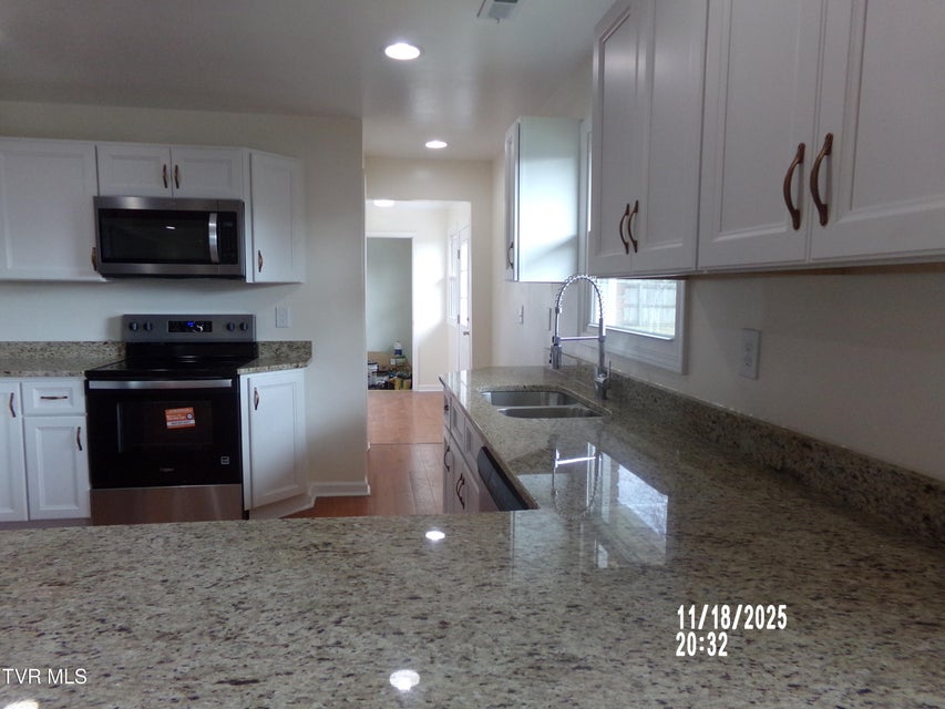 Photo #10: 915 Muddy Creek Road