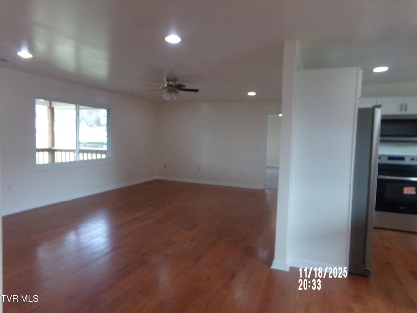 Photo #12: 915 Muddy Creek Road