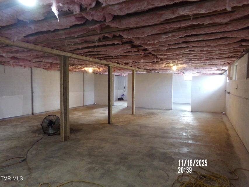 Photo #16: 915 Muddy Creek Road