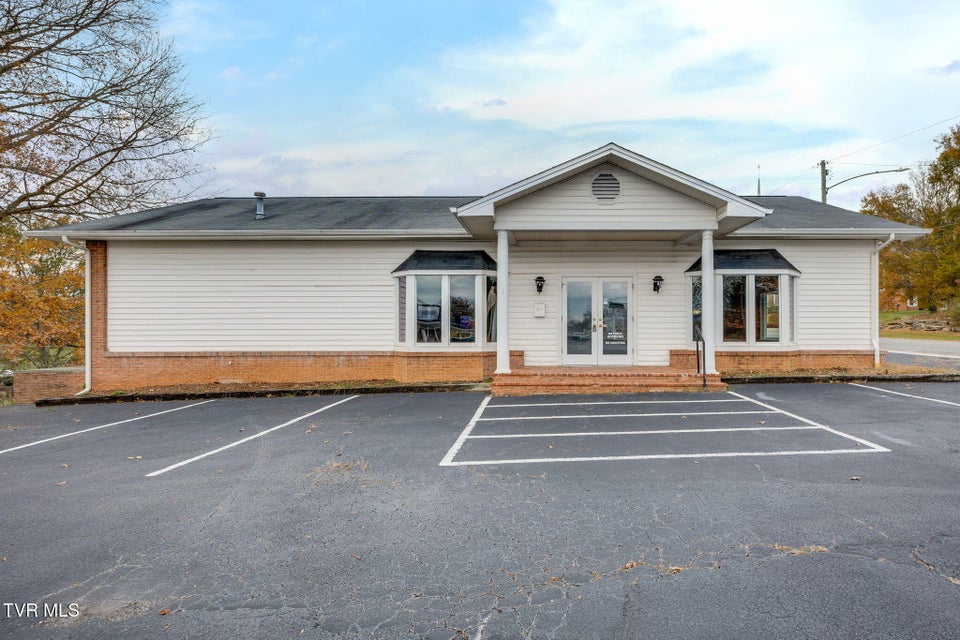 Photo #2: 280 Euclid Avenue