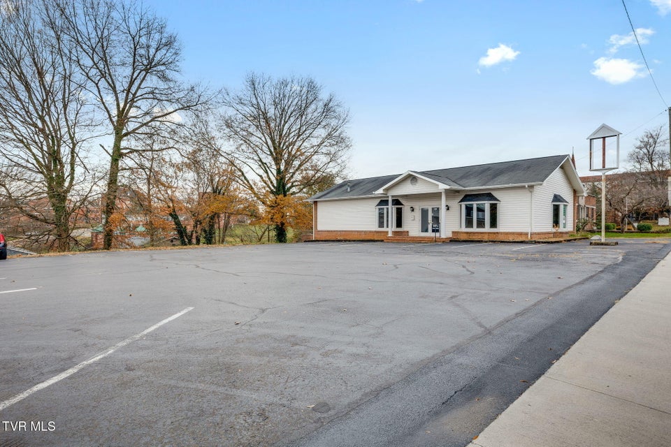 Photo #7: 280 Euclid Avenue