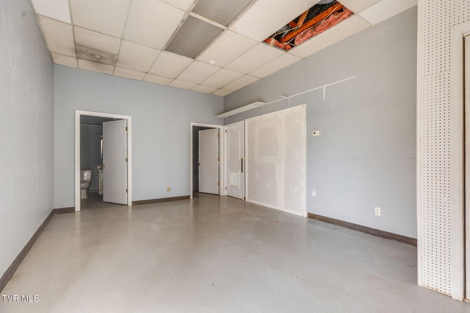 Photo #17: 280 Euclid Avenue