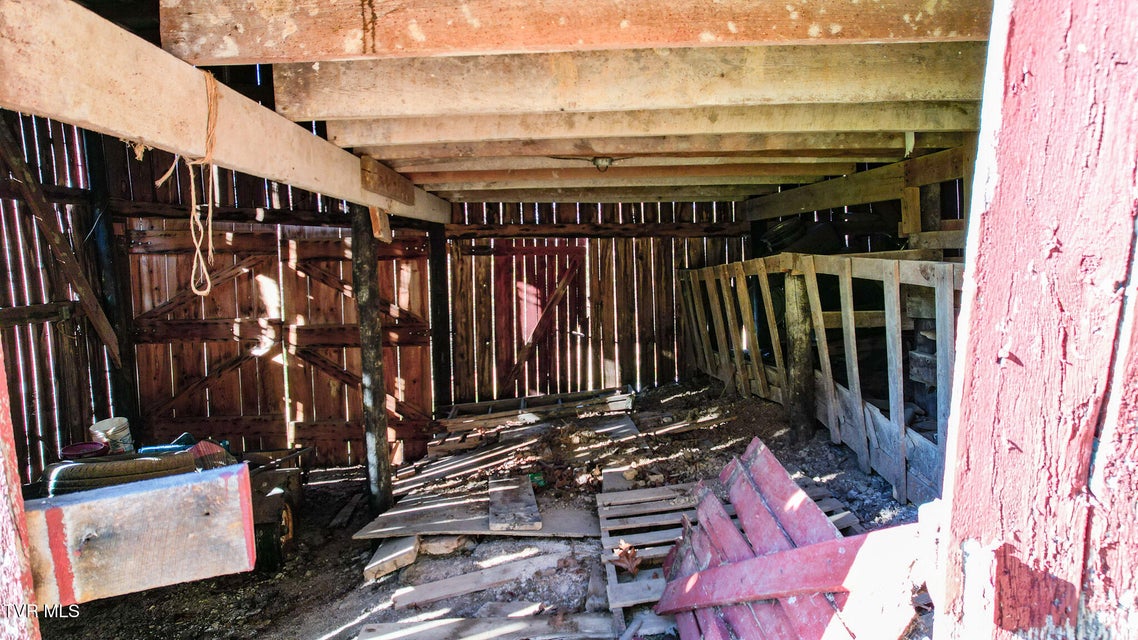 Photo #44: 285 Greystone Road