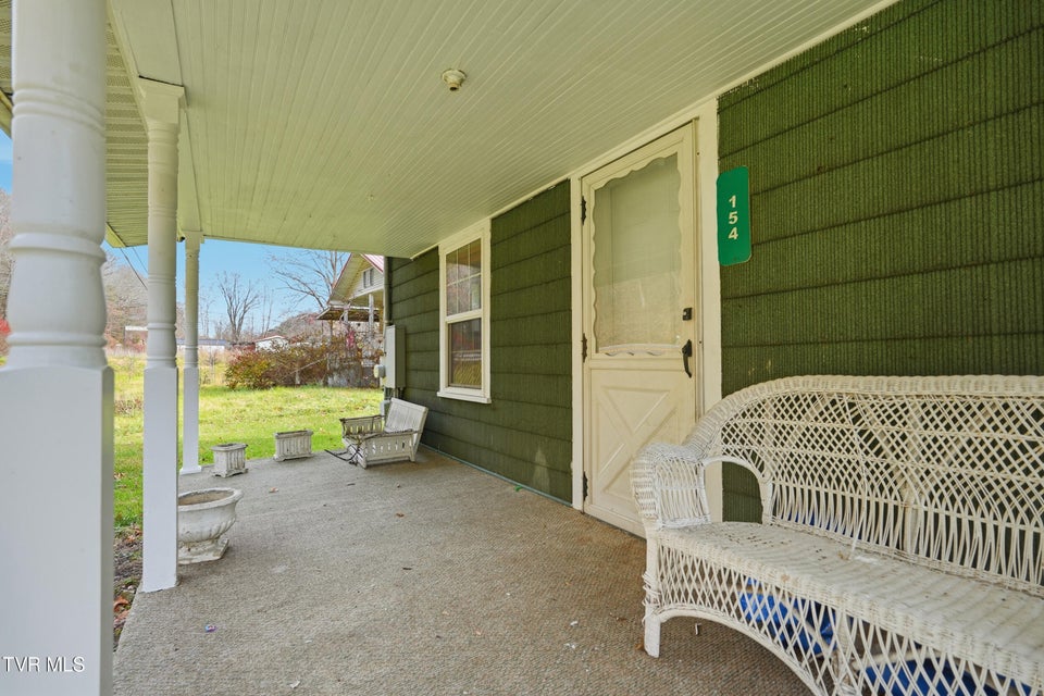 Photo #4: 154 Dante Road