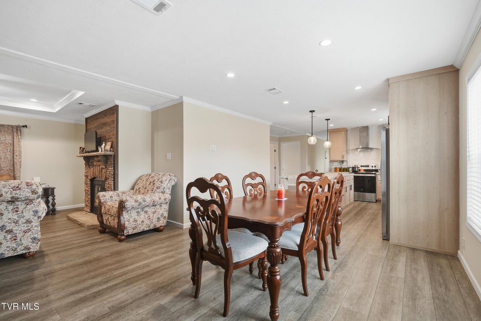 Photo #9: 3679 High Point Road