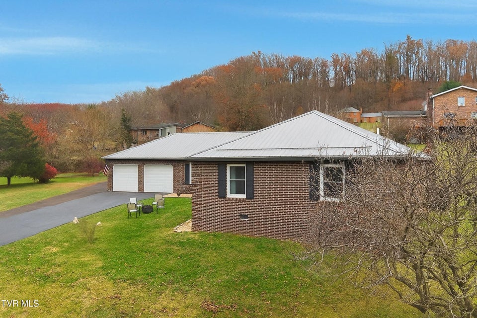 Photo #8: 270 Bogey Drive