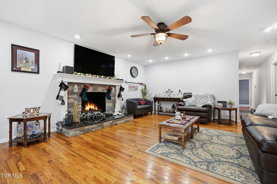 Photo #13: 270 Bogey Drive