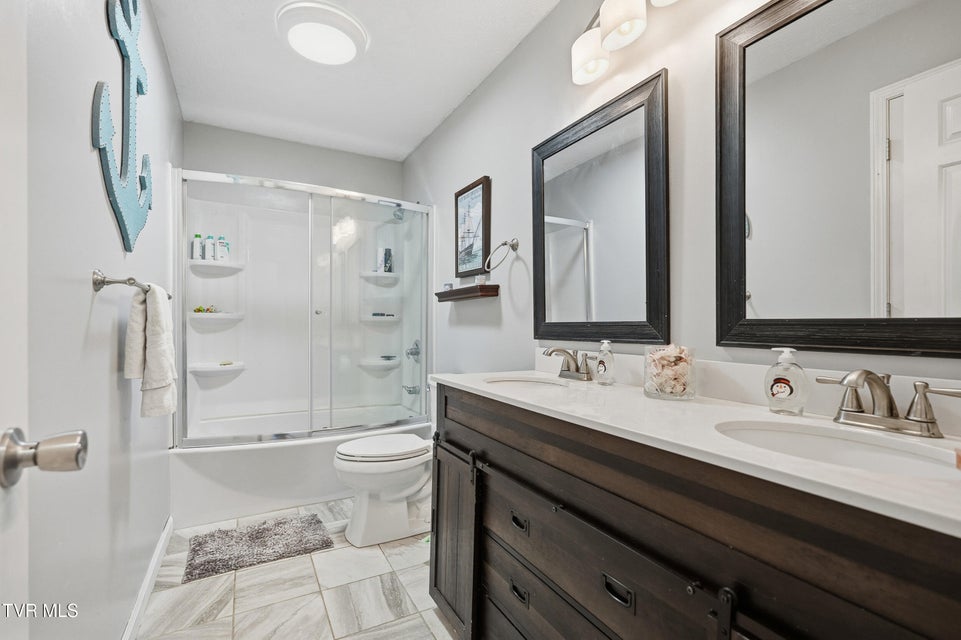 Photo #4: 270 Bogey Drive