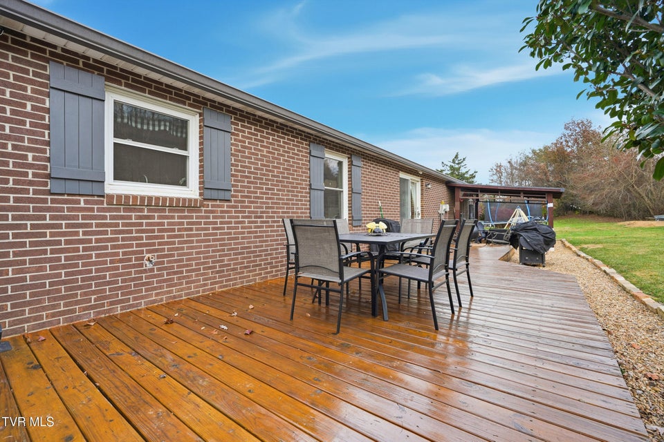 Photo #32: 270 Bogey Drive