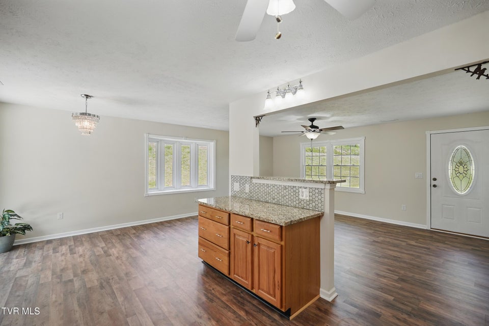 Photo #11: 536 Chadwell Road