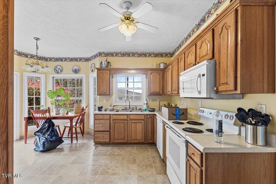 Photo #20: 203 Peoples Farm Road