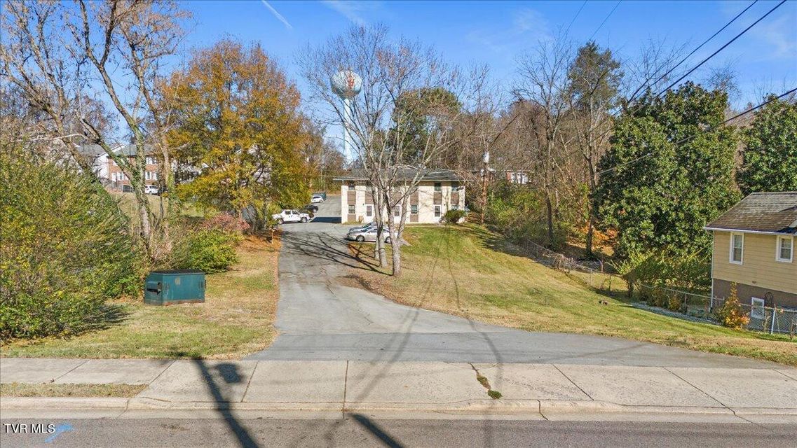 Photo #31: 1308 Knob Creek Road