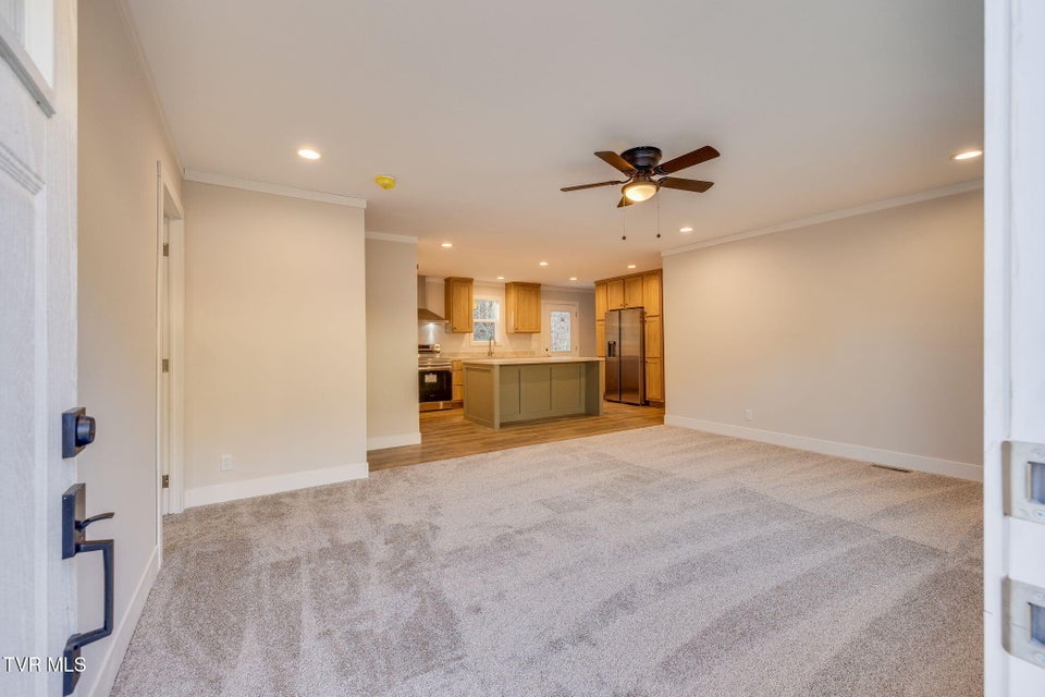 Photo #6: 864 Bell Ridge Road