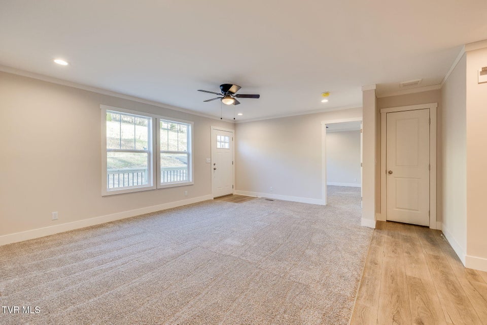 Photo #8: 864 Bell Ridge Road