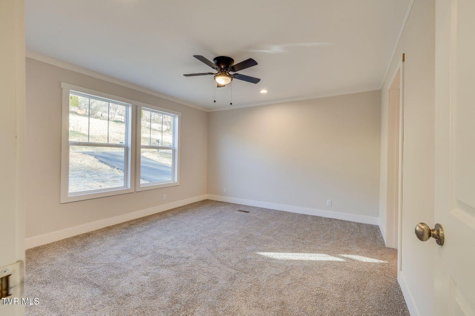 Photo #16: 864 Bell Ridge Road