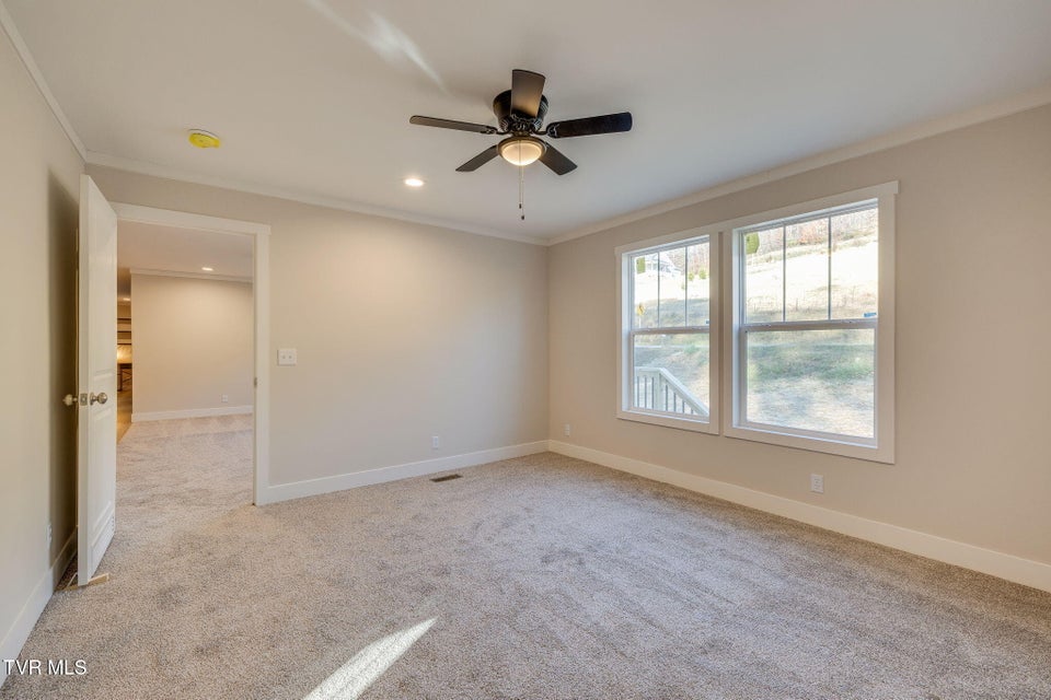 Photo #17: 864 Bell Ridge Road