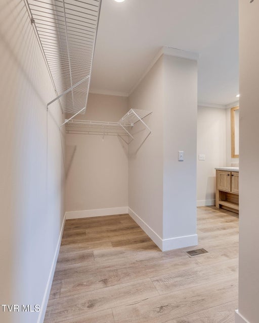 Photo #20: 864 Bell Ridge Road