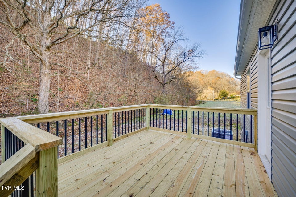 Photo #31: 864 Bell Ridge Road