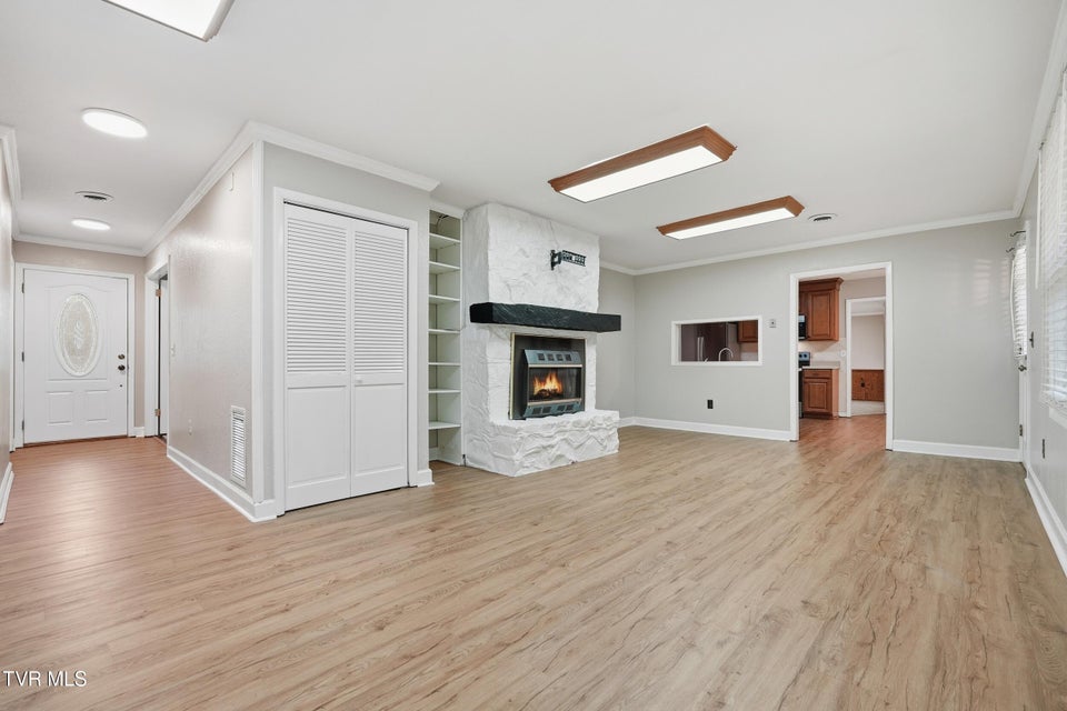 Photo #13: 8412 Courtland Road