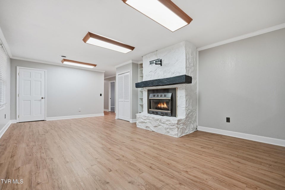 Photo #14: 8412 Courtland Road