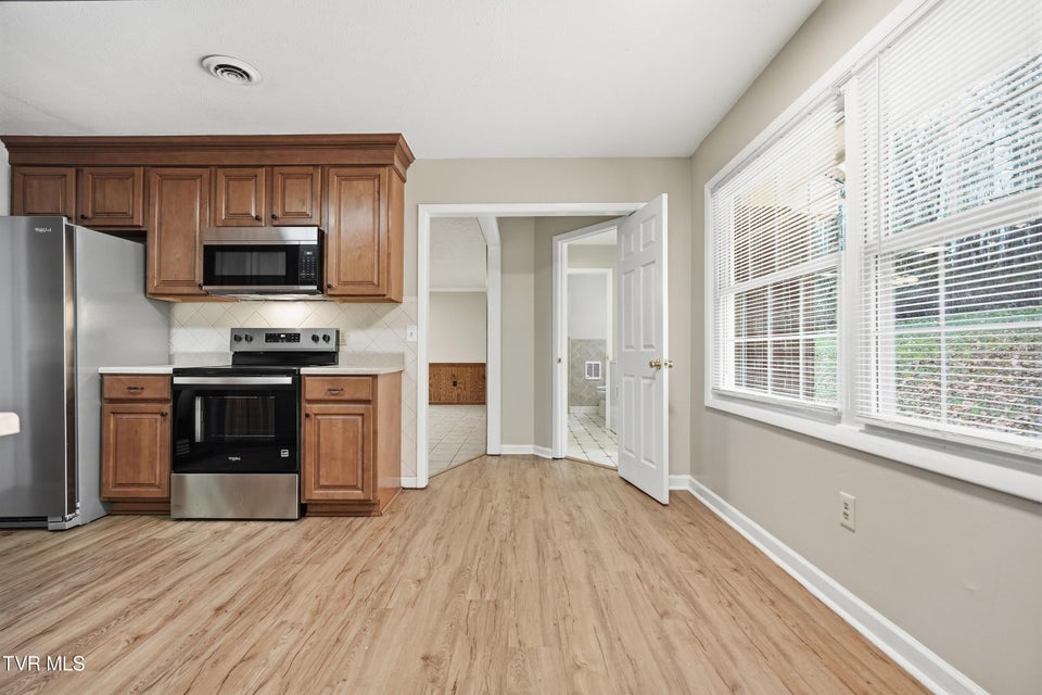 Photo #18: 8412 Courtland Road