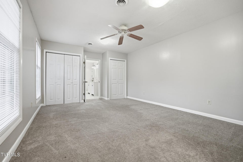 Photo #28: 8412 Courtland Road