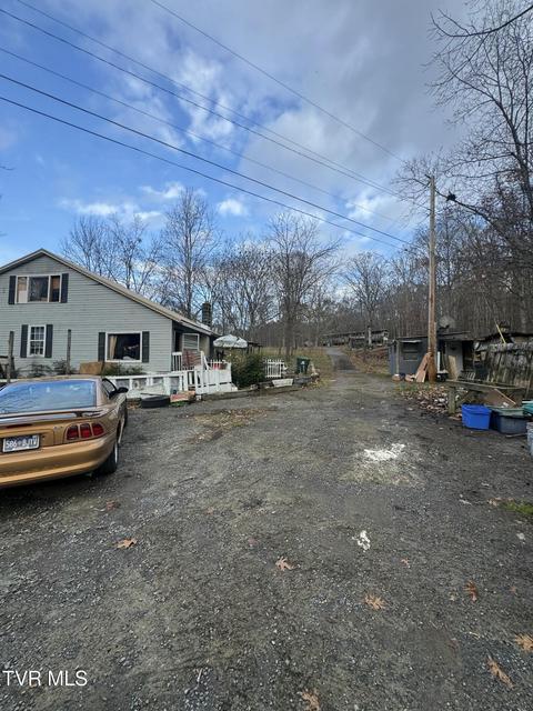 Photo #4: 433 Rockingham Road