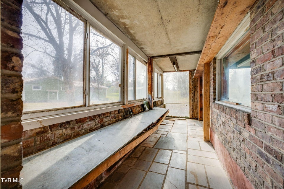 Photo #40: 214 Susong Lane